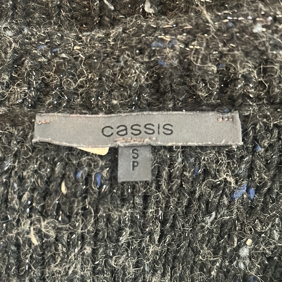 SPARKLY Cassis Black with Silver Sparkle Threading Sweater Small - Picture 2 of 3